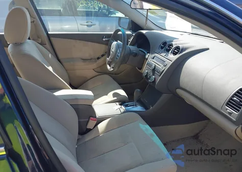 2011 Nissan Altima 2.5 S z USA, uszkodzony, nr VIN 1N4AL2AP2BN468469